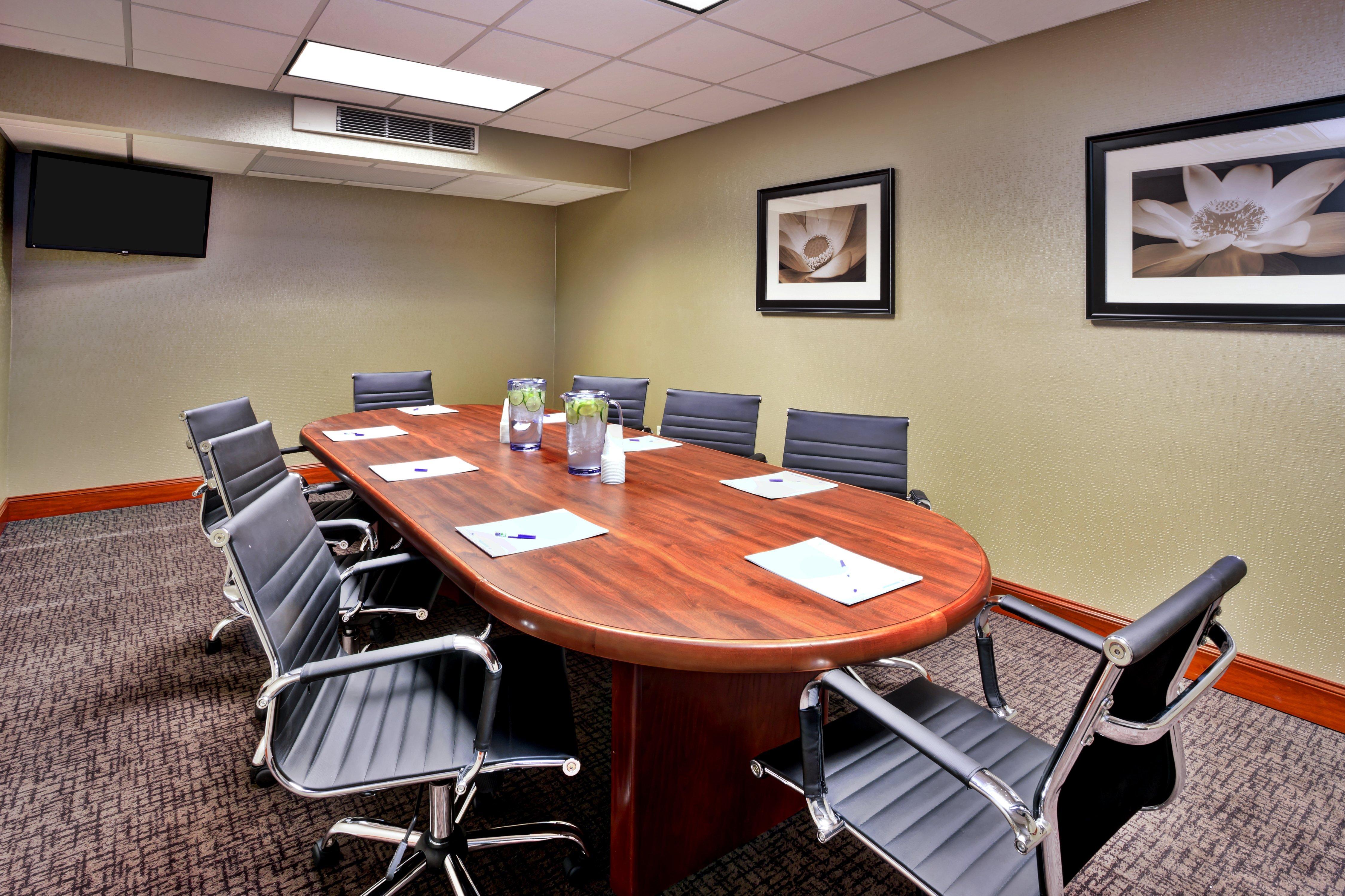 Holiday Inn Express Hotel & Suites Grand Rapids-North By Ihg Walker Екстер'єр фото