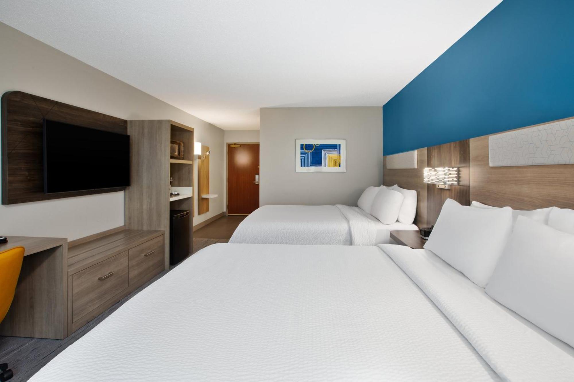 Holiday Inn Express Hotel & Suites Grand Rapids-North By Ihg Walker Екстер'єр фото